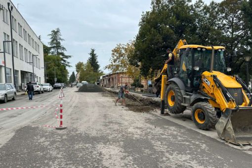 ქალაქ გურჯაანში გურამიშვილის ქუჩის რეაბილიტაცია მიმდინარეობს